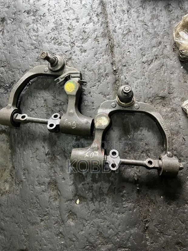 Nissan Stambic Upper Arm Upper Control Arm Complete Korea/ Japan Used · Photo 1
