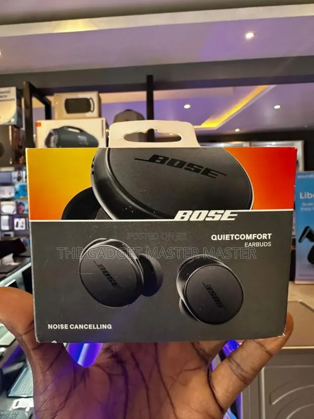 Bose Quietcomfort Noise Cancellation Earbuds · Photo 1