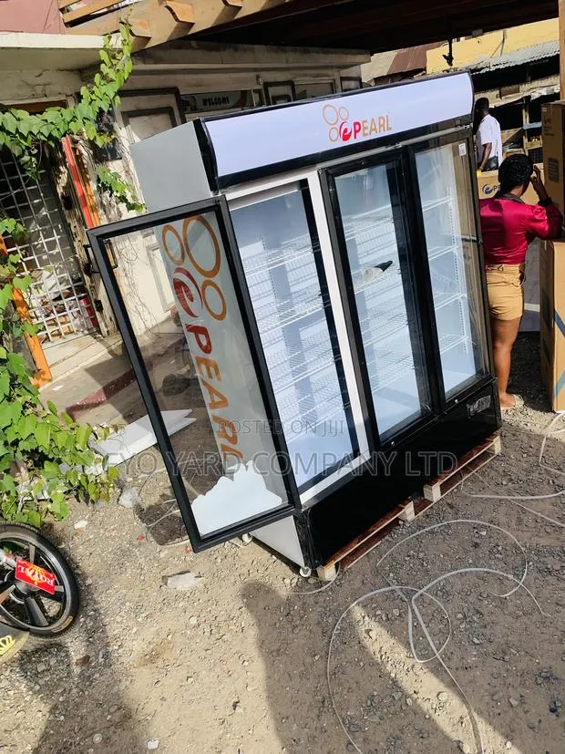 Best Buy for Less 780l Pearl Display Fridge · Photo 1