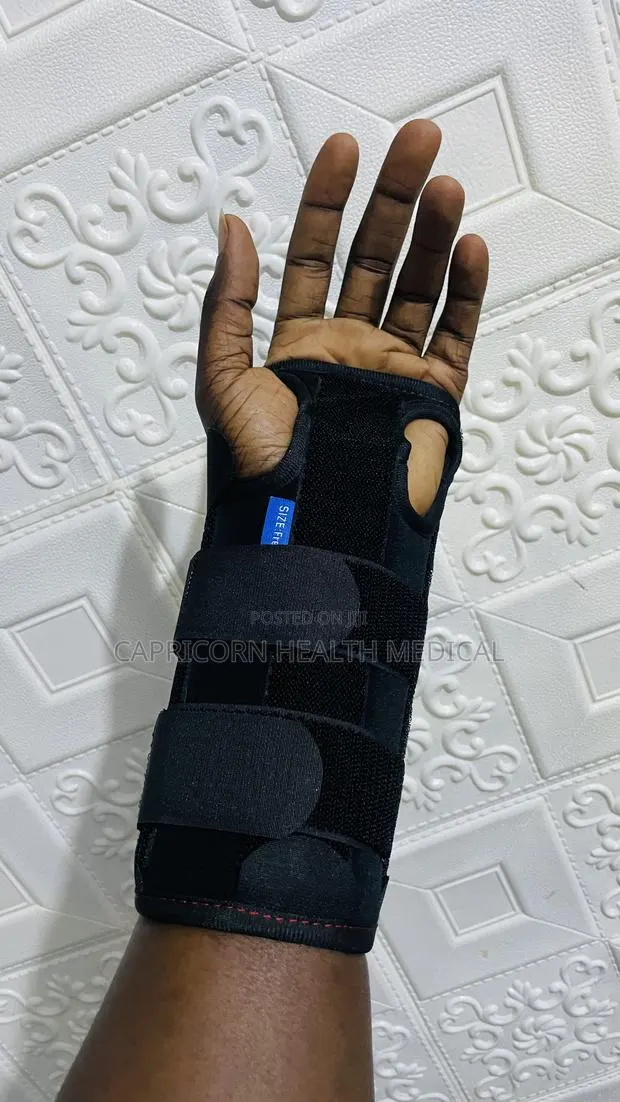 Wrist or Arm Support (3 Metal Splints) · Photo 1