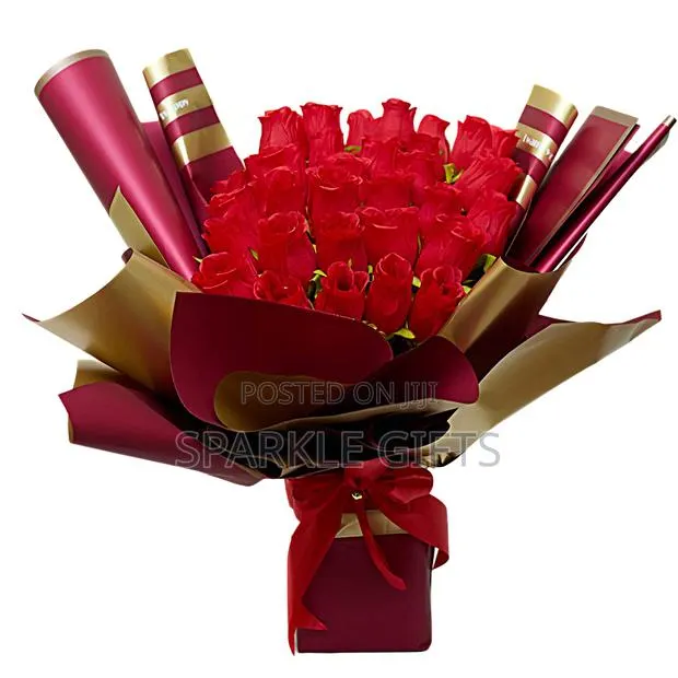 Fresh Stunning Natural Rose Bouquet For Her This Valentine · Photo 1