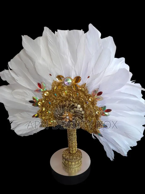 Bridal Fan · Photo 1