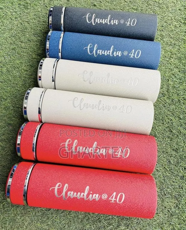 Customized Flasks Available in Different Colors · Photo 1