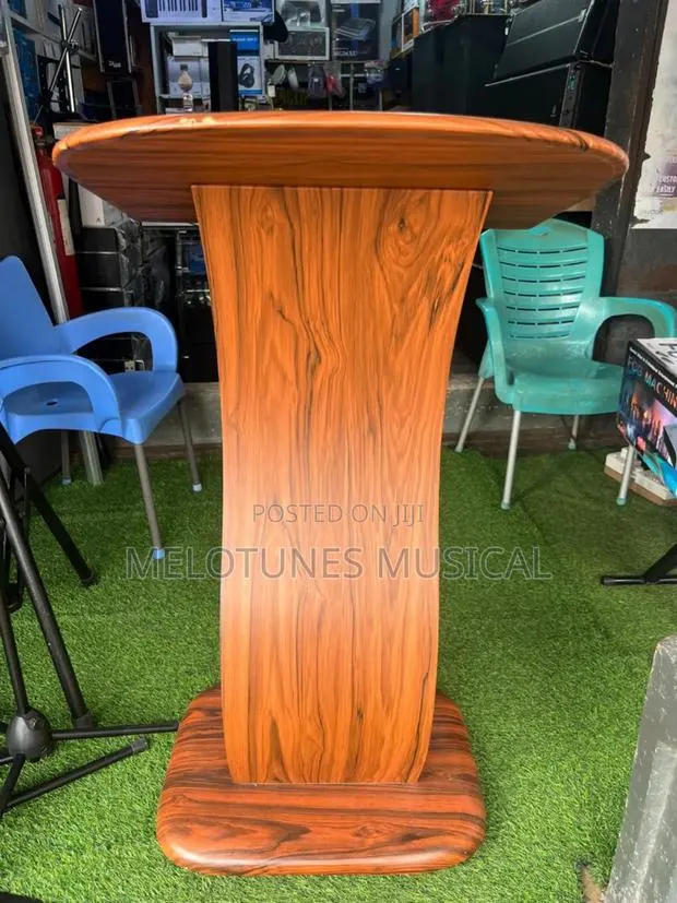Brown Pulpit Available · Photo 1