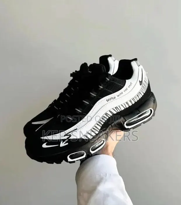 Nike Air Max 95 Sp Future Movement 'Sketch With the Past · Photo 1