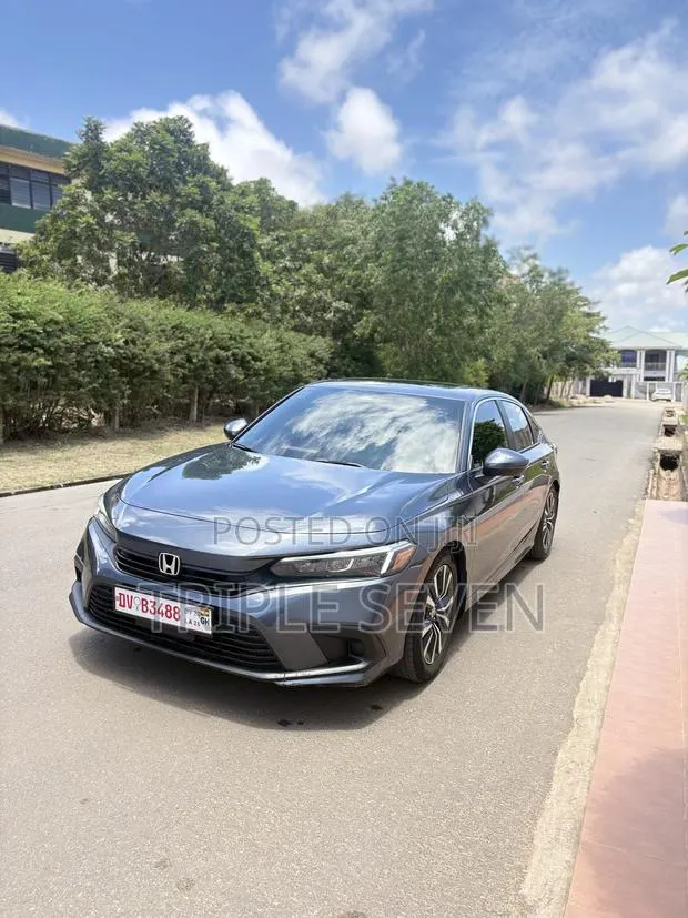 Honda Civic EX-L CVT 2024 Gray · Photo 1
