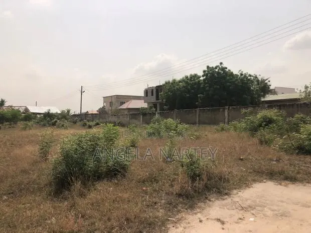 Walled and Gated 18 Plots for Sale at Santeo · Photo 1