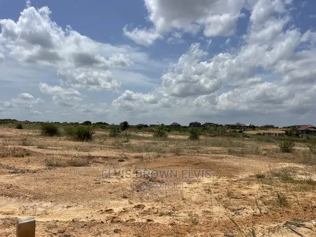Buy Land for Sale at Katamansu Very Nice Location · Photo 1