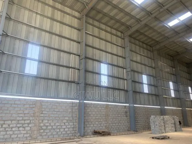 Warehouse Construction · Photo 1