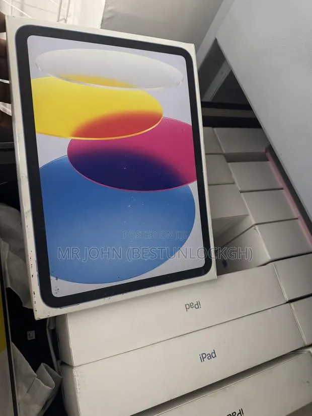 New Apple iPad (2025) 128 GB Pink · Photo 1