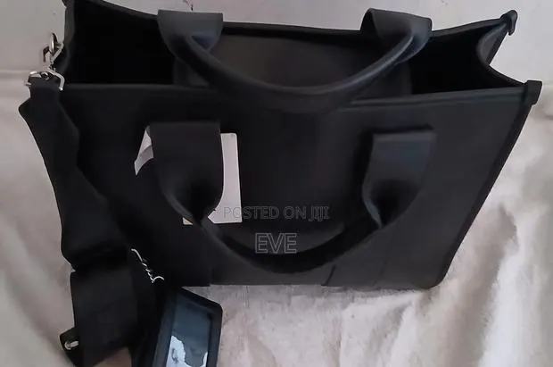 Luxury STEVE MADDEN Designer Bag · Photo 1