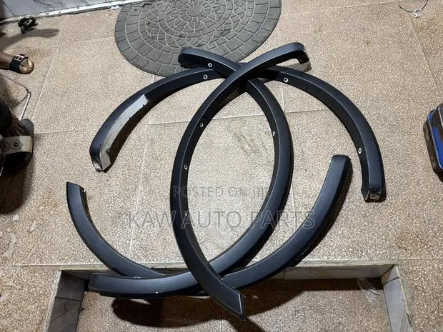 2017,2018,2019,2020,2021 Fender Moulding or Flare for Ford F150 · Photo 1