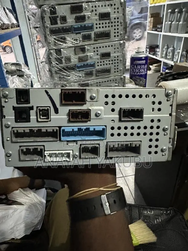 2018-21 Honda Accord OEM Tape/Stereo · Photo 1