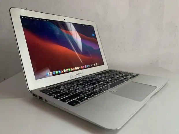 Laptop Apple MacBook 2015 4GB Intel Core i5 SSD 256GB
