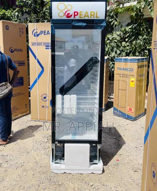 Fresh in Box Pearl PVC 352, 300L Electric Display Fridge · Photo 1