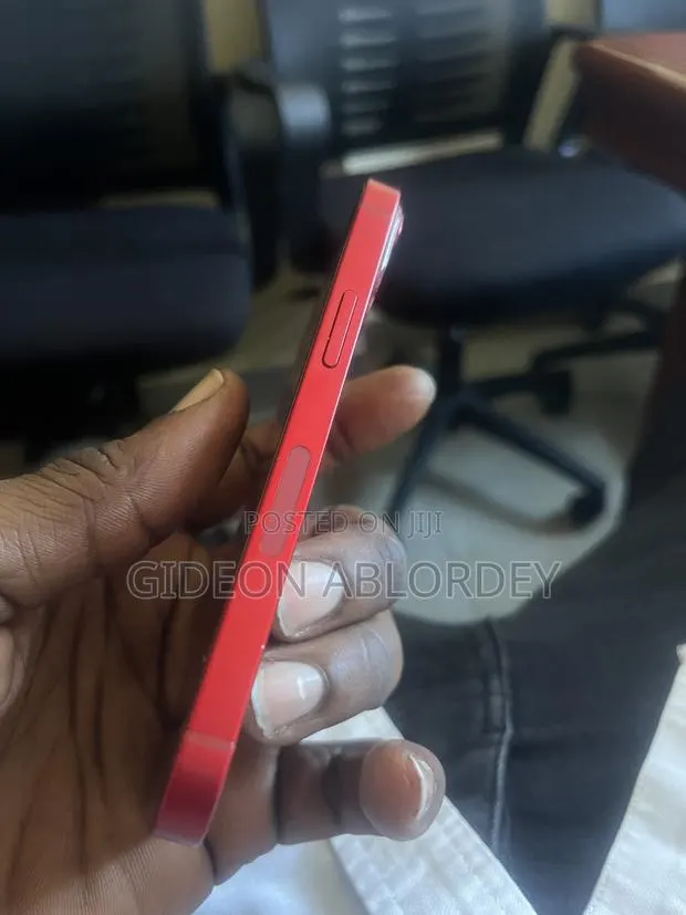 Apple iPhone 13 Mini 128 GB Red · Photo 1