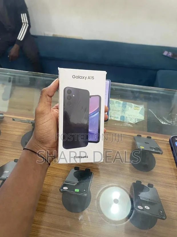 New Samsung Galaxy A15 128 GB Blue · Photo 1