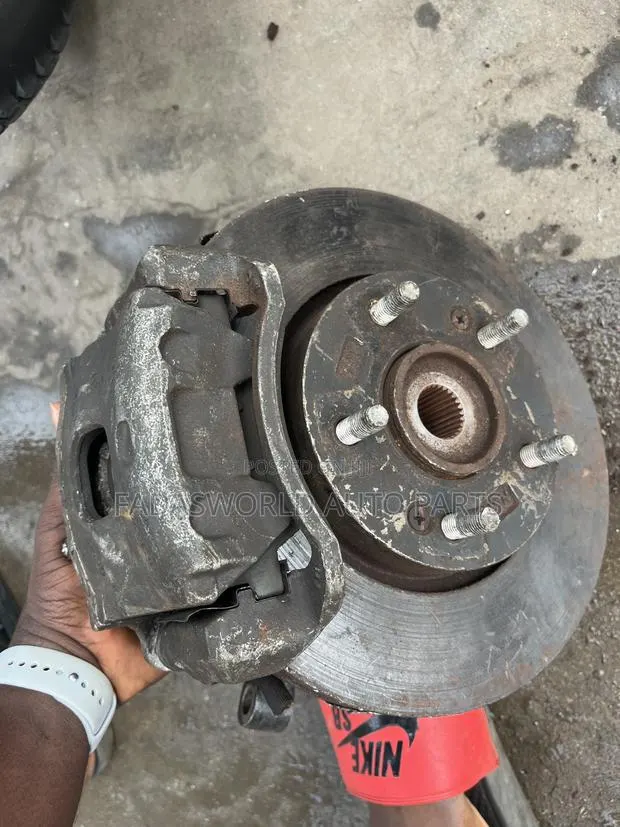 Hyundai Sonata 2012 Front Hub Complete · Photo 1