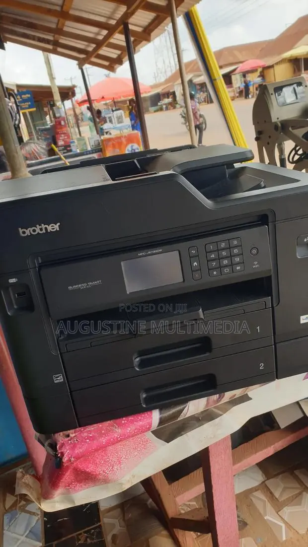 Brother MFC J5740dw · Photo 1