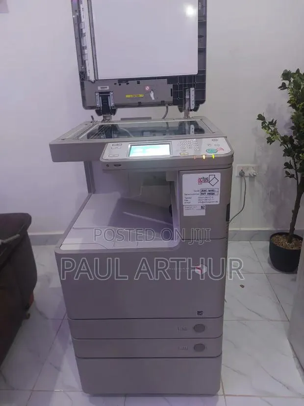 Photocopy Machine · Photo 1