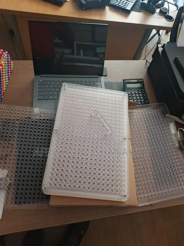 Capsule Filler Manual 400 Holes Capacity · Photo 1