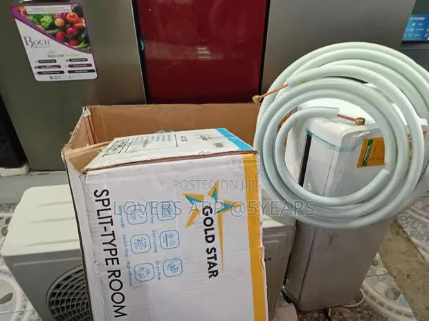 Goldstar 1.5hp Airgaze Indoor Conditioner. · Photo 1