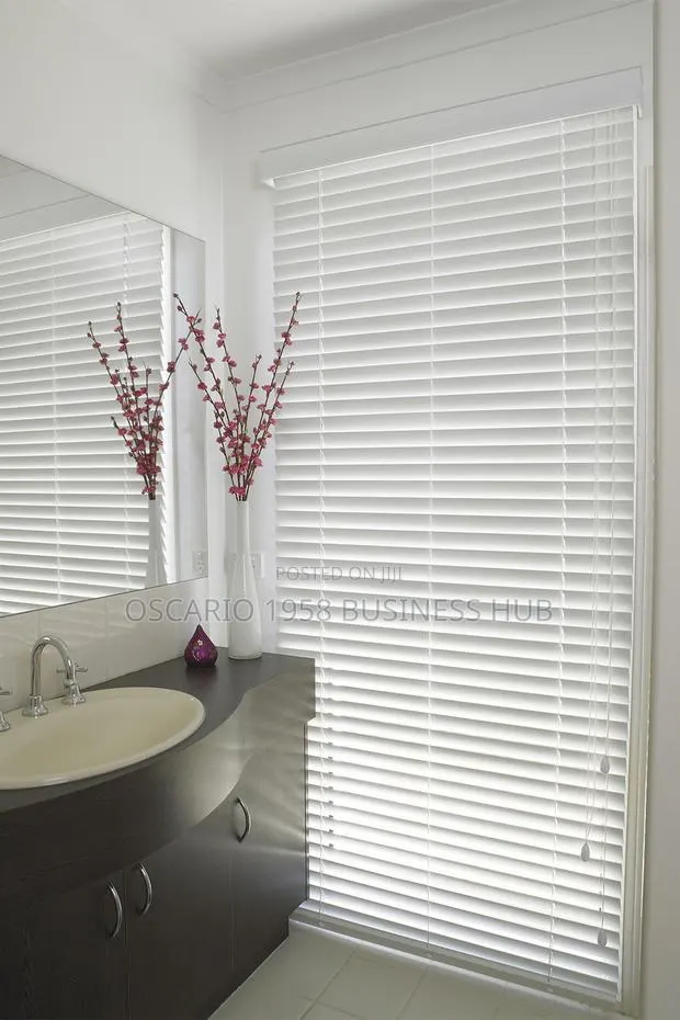 Classic Cover Venetian Modern Window Curtain Blinds · Photo 1