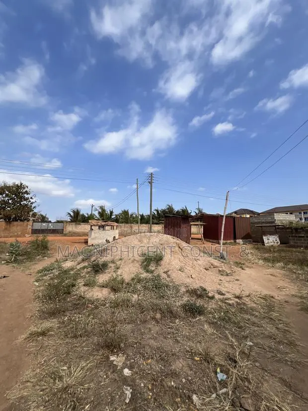 Commercial Property for Sale. Title Full Plot for Sale at Lakeside · Photo 1