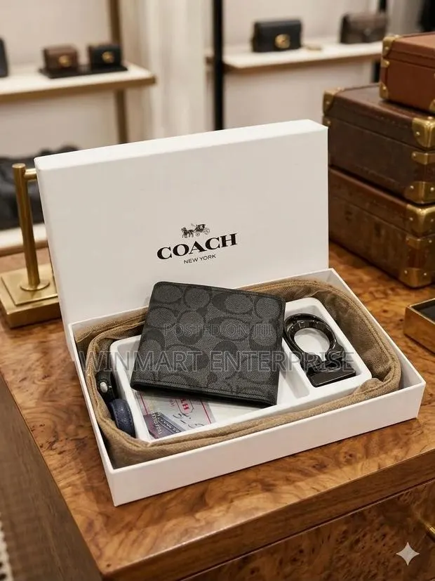 Coach Men Gift Set (Designer Belt and Wallet · Photo 1