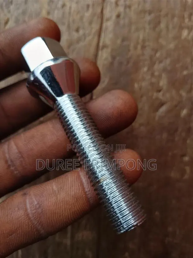 17 Alloy Wheel Spacer Not · Photo 1