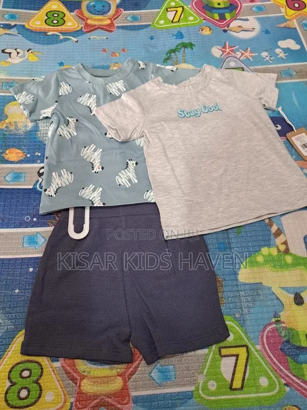 Cute and Adorable Boys 3 Pieces Clothes 1 to 2 Years · Photo 1