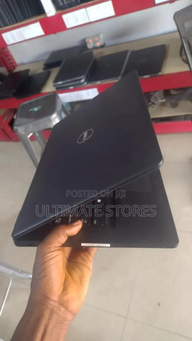 Laptop Dell 8GB Intel Core i7 SSD 256GB · Photo 1
