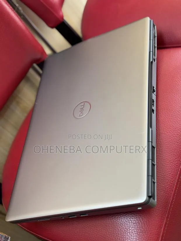 Laptop Dell Precision 7750 16GB Intel Xeon SSD 512GB · Photo 1