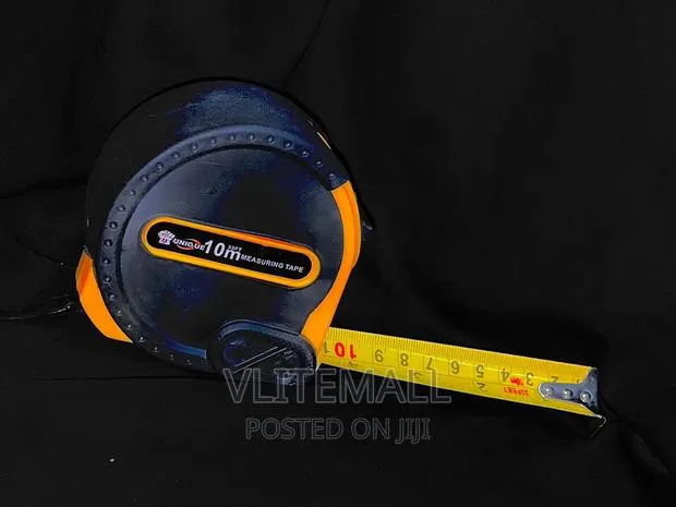 10m/33ft Tape Measure · Photo 1