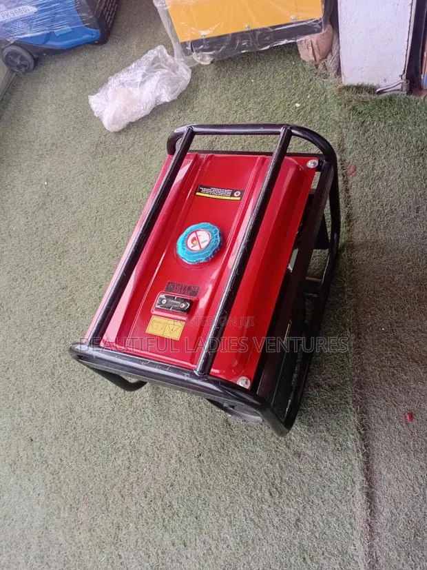 Heavy-Duty Honda Generator · Photo 1