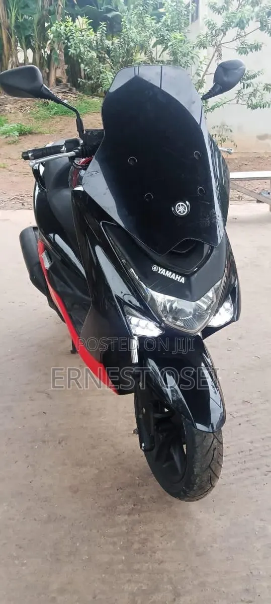 Yamaha NMAX 155 2022 Black · Photo 1