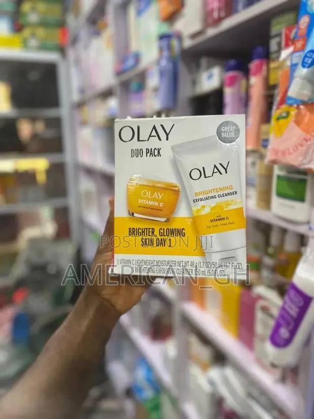 Olay Vitamin C Face Cream And Cleaner · Photo 1