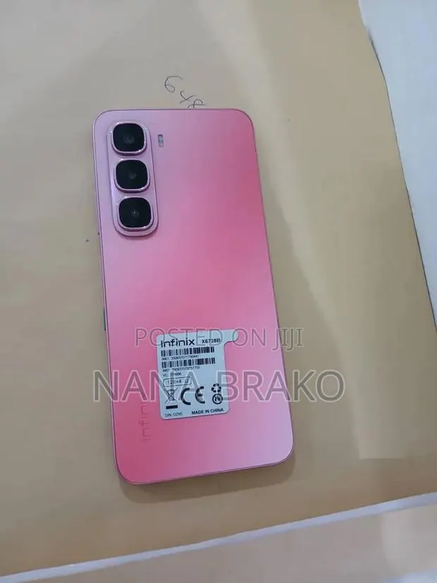 Infinix Hot 60i 128 GB Pink · Photo 1