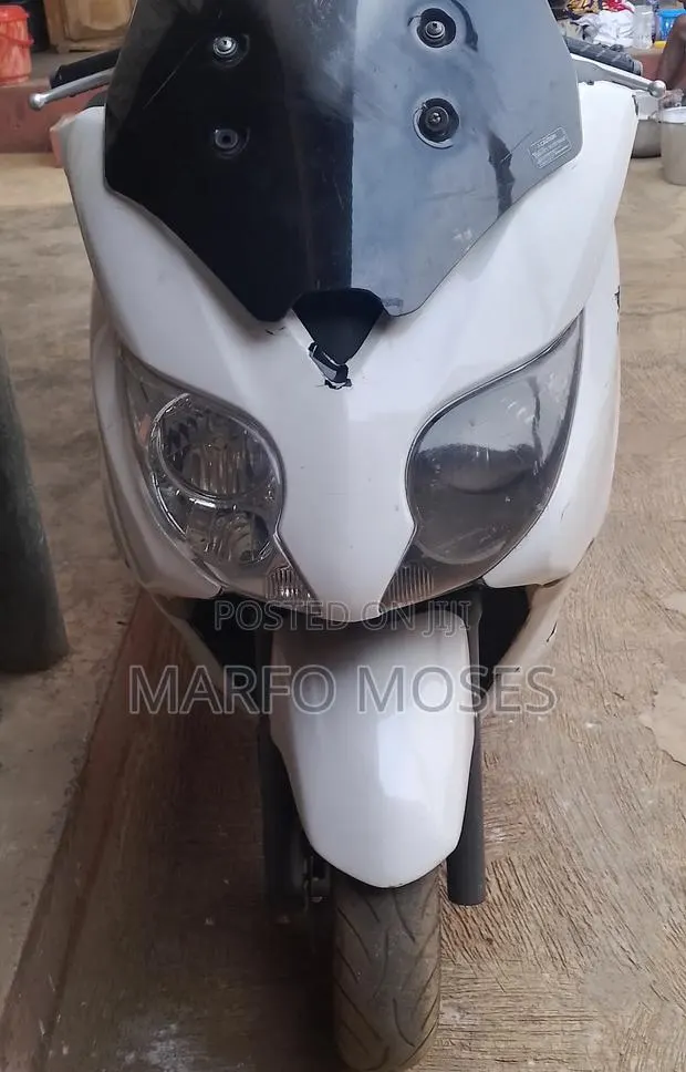 Honda Forza 2021 White · Photo 1