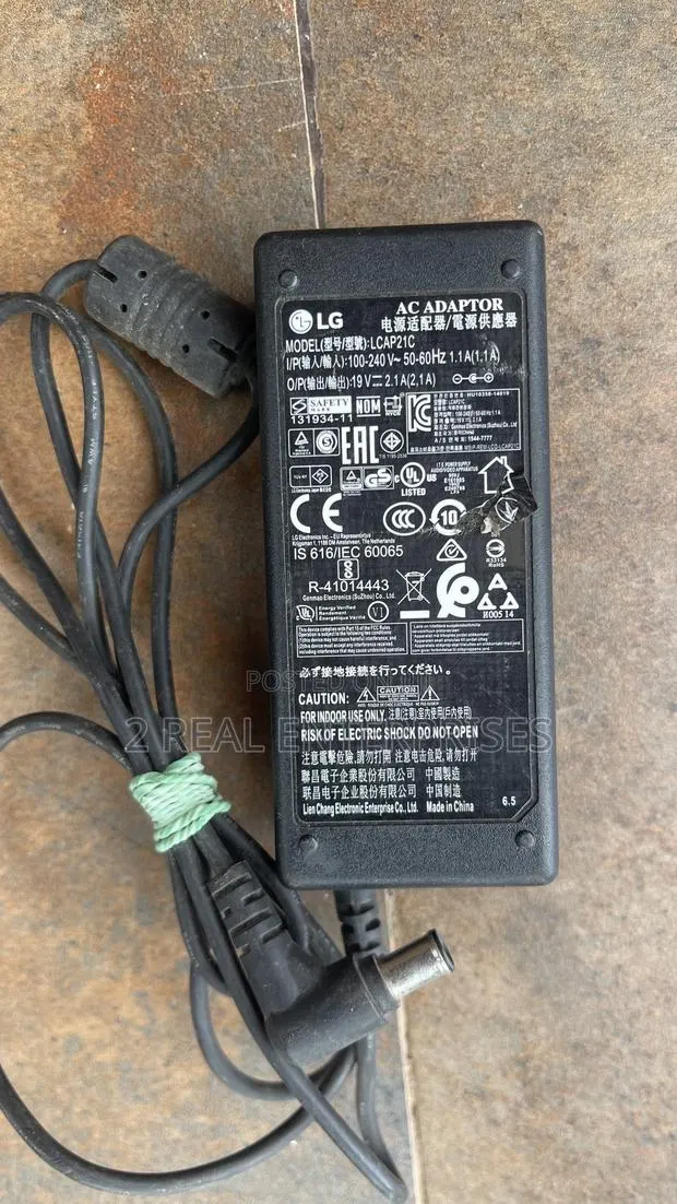 Genuine LG 19V Power Adapter · Photo 1
