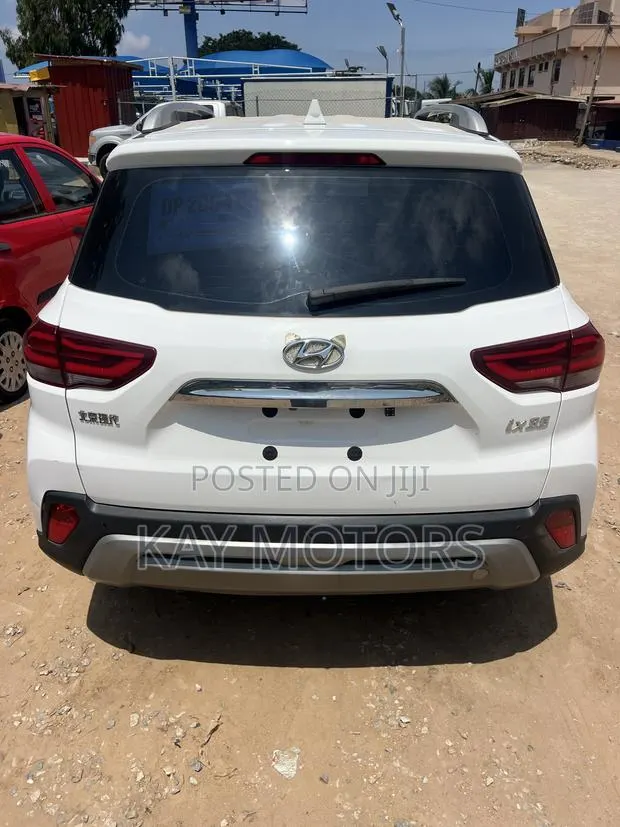 Hyundai Ix35 2018 White · Photo 1