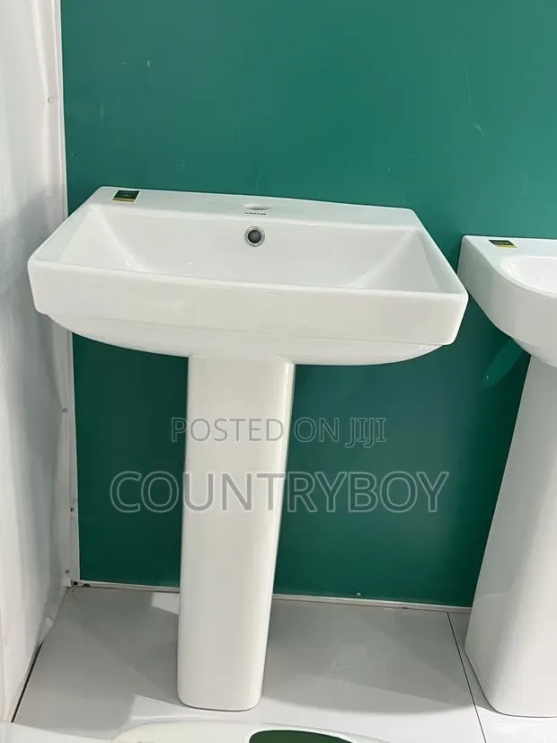 Small Wash Hand Basin · Photo 3