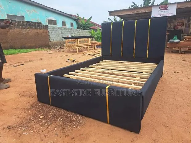 Double Bed Frame Suede Fabric · Photo 3