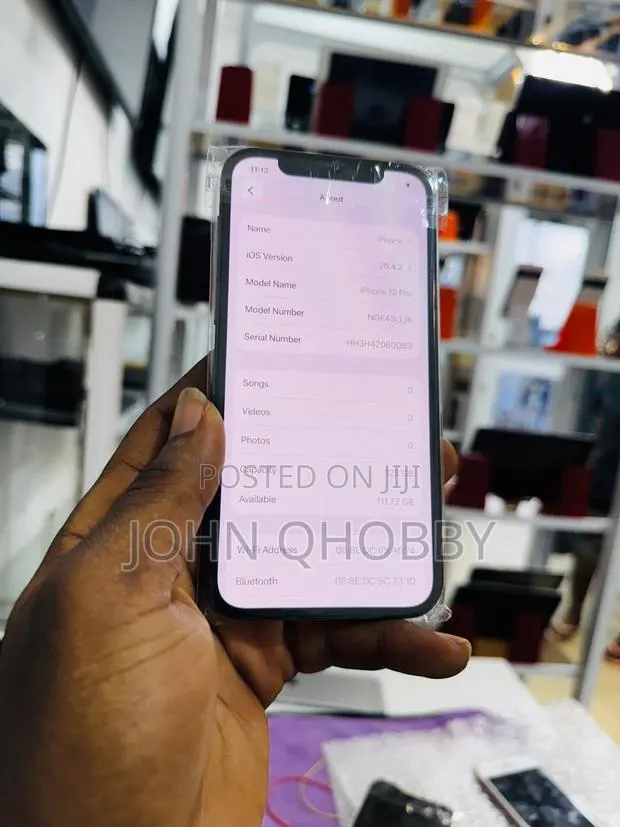 Apple iPhone 12 Pro 128 GB Blue · Photo 1