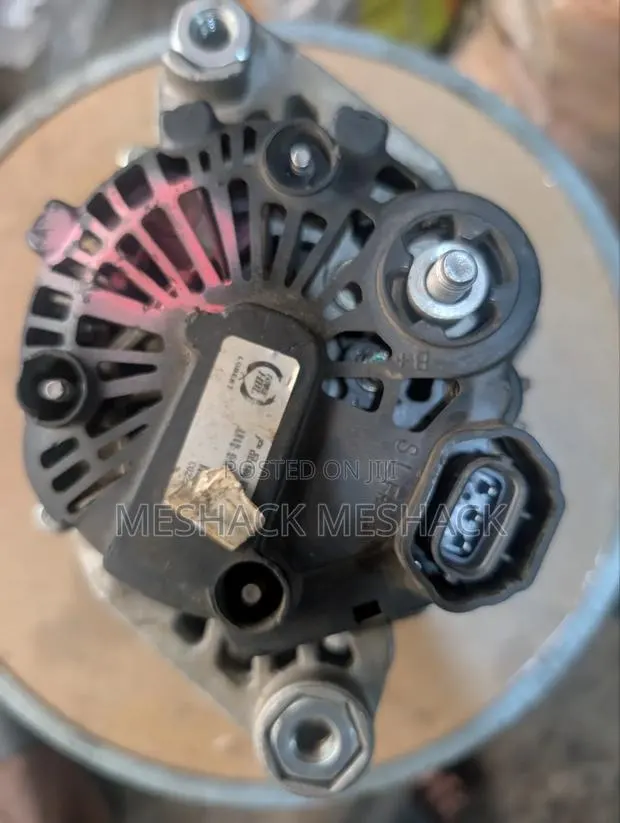 Hyundai Sonata Alternator · Photo 1