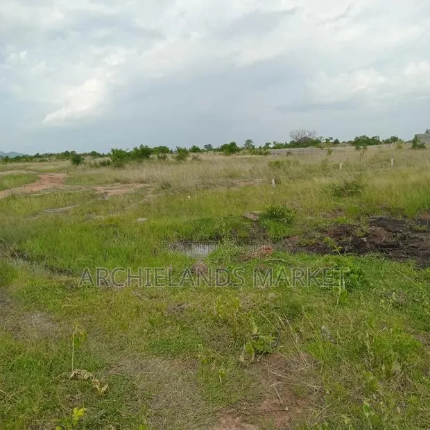 Buy Land at Ayikuma Asebi · Photo 1