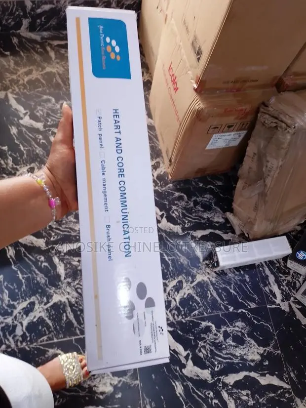 Patch Panel (UTP) 48port · Photo 1