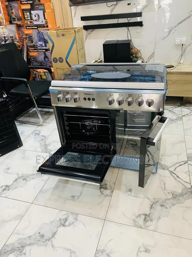 Amazing Deal in Midea Tech 60/90 5b Oven Rotisserie · Photo 1