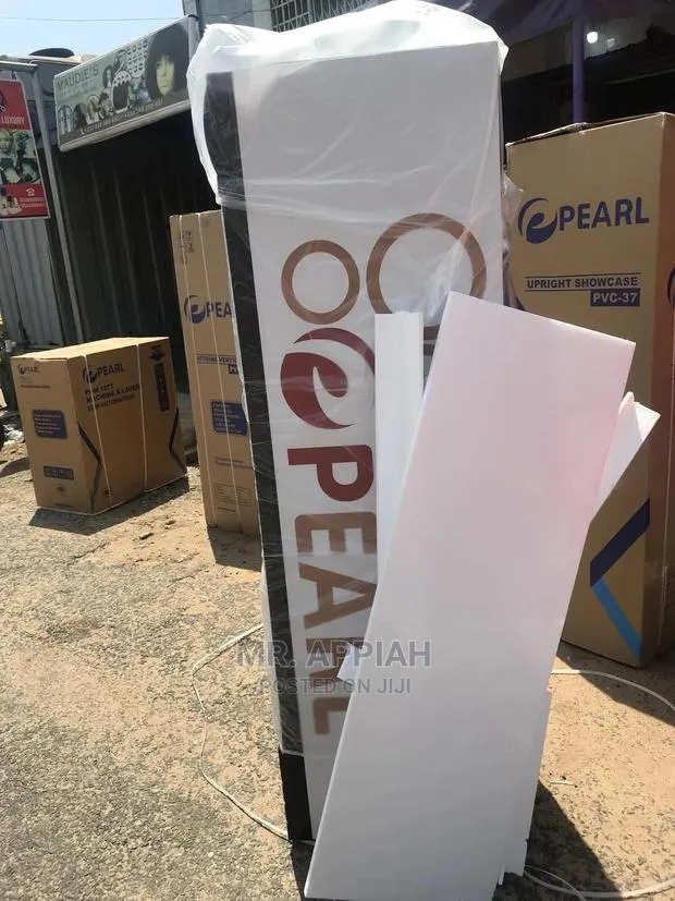 Pearl PVC28 ,178 Litres Door Glass Display Fridge · Photo 1