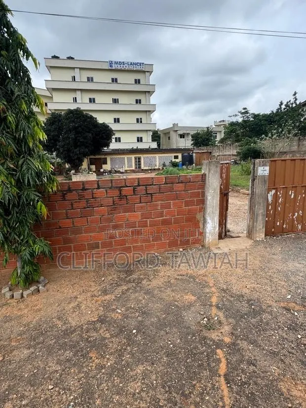 Land for Sale in East Legon · Photo 1